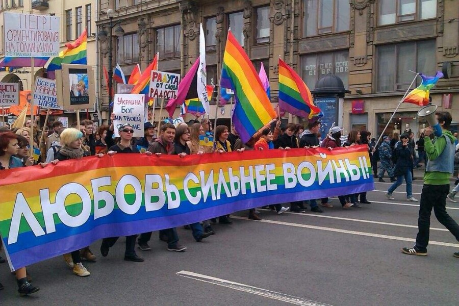 What are we do we know about LGBT people in Russia? Why are they not loved and what is the law?