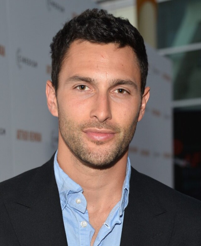 Noah Mills