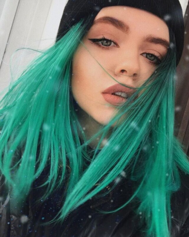 Girl with green hair