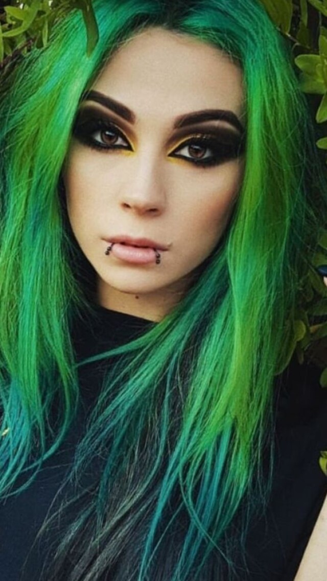 Girl with green hair