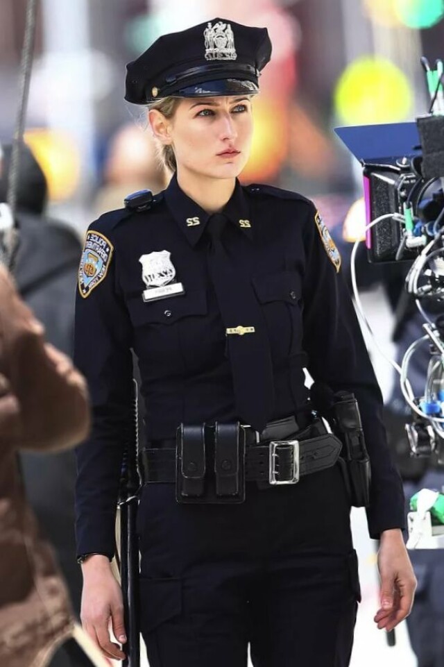 police girl