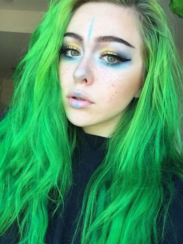 Girl with green hair