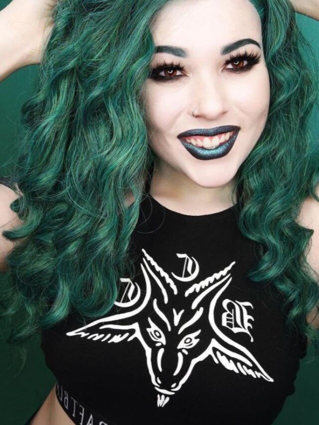 Girl with green hair