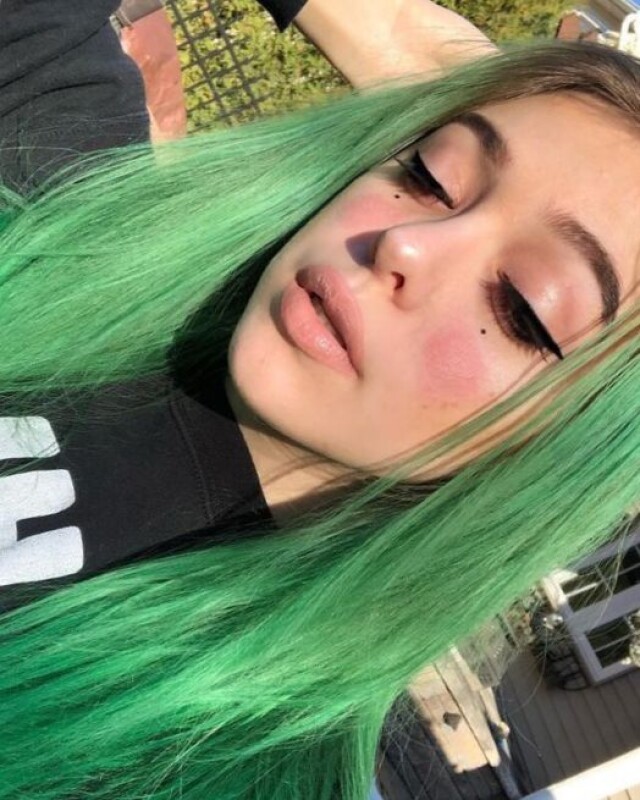 Girl with green hair