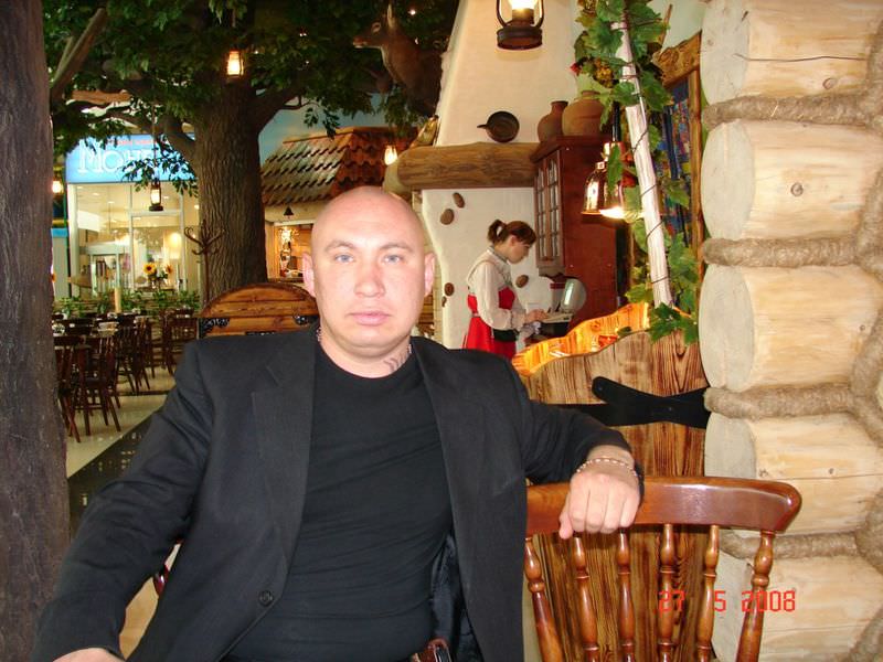 Alexander Volozhanin: سيرة ذاتية لمدير المشروع